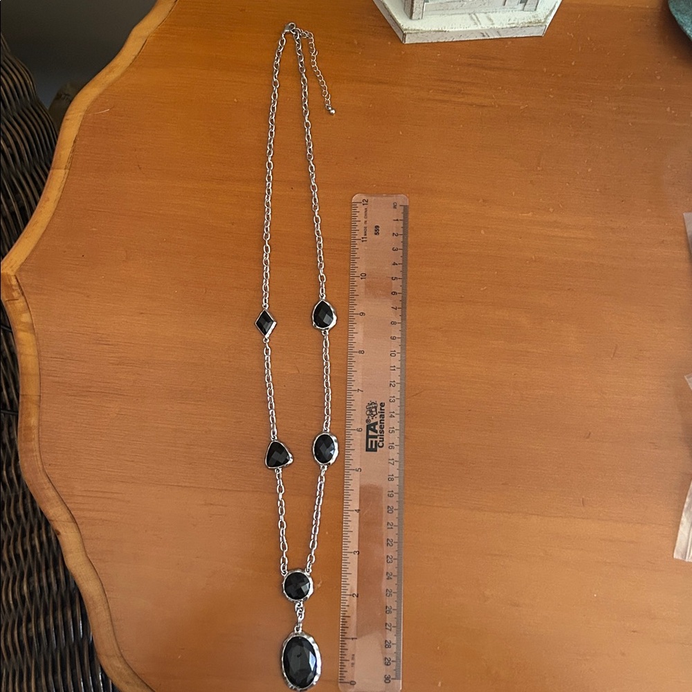 Elegant Black and Silver Necklace
